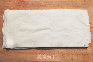 凉拌菊花豆皮——年夜饭宴客菜首选凉菜的做法步骤:2