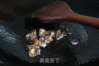 腊肠炒饭的做法步骤：2