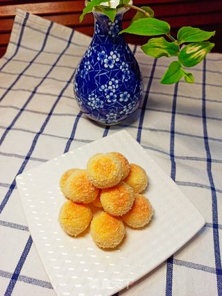 椰蓉小酥球的做法步骤:17