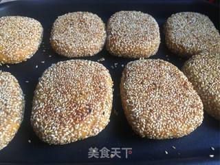 芝麻红薯糯米饼的做法步骤：7