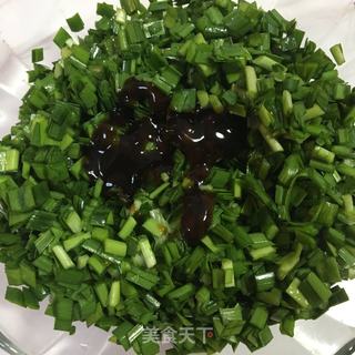 韭菜鸡蛋馅饼的做法步骤：8