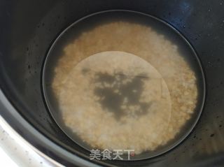大米燕麦红薯粥的做法步骤:2