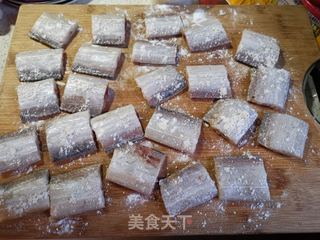 茄汁带鱼的做法步骤：3