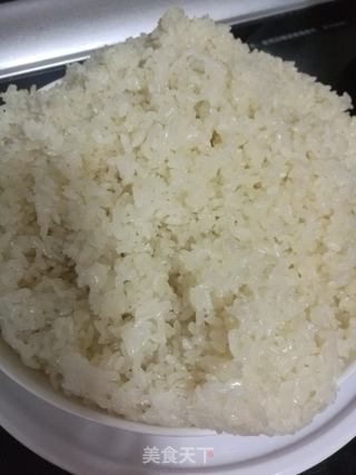 简易版八宝炒饭的做法步骤:4