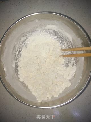 山东小吃:鸡蛋灌饼的做法步骤:5