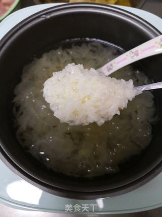 米酒银耳羹的做法步骤:6