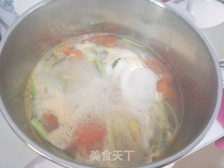 一个人的精致简餐:蒸草鱼+青瓜西红柿蛋汤的做法步骤:8