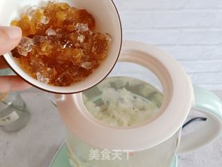 桃胶皂角米雪燕羹的做法步骤:5