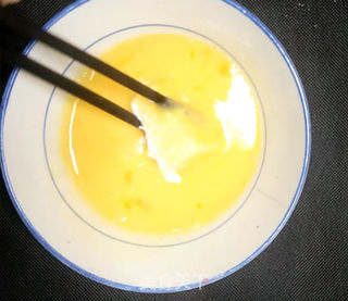 炸鲜奶的做法步骤:6