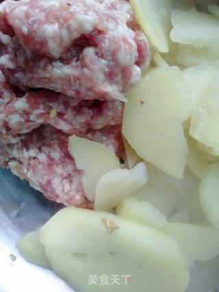 土豆丸子的做法步骤：3