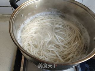 茄子肉末番茄打卤面的做法步骤：11