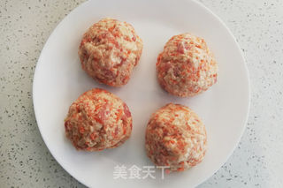 四喜丸子——年夜饭红烧狮子头的做法步骤:7