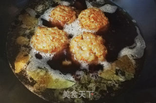 四喜丸子——年夜饭红烧狮子头的做法步骤:11