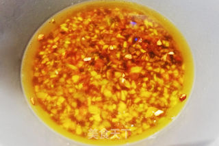 蒜蓉粉丝蒸虾——过年必备口感鲜嫩,好吃入味,上桌赞不绝口的做法步骤:10
