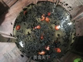 山药花生黑芝麻米浆的做法步骤:6