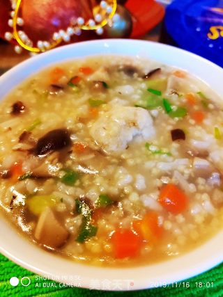 香菇鸡肉丸二米粥的做法步骤:13