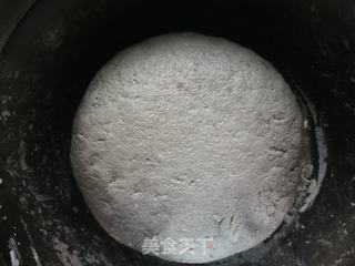 黑芝麻花生米浆馒头的做法步骤:7