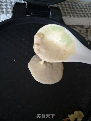 花式精致简餐:板栗鸡蛋饼+小米山药粥的做法步骤:6