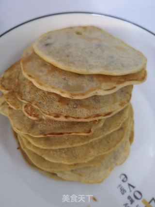 花式精致简餐：板栗鸡蛋饼+小米山药粥的做法步骤：7