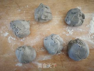 黑芝麻花生米浆馒头的做法步骤:10