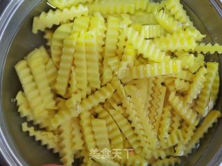 狼牙土豆的做法步骤:4