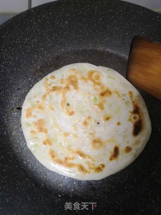 芝麻葱花饼的做法步骤:9