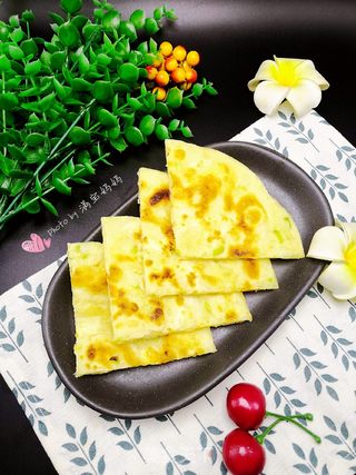芝麻葱花饼的做法步骤:10