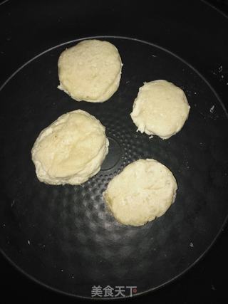 奶香山药小饼的做法步骤:8