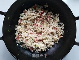 菌菇腊肠炒饭的做法步骤:8