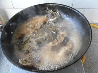 酸菜偏口鱼的做法步骤：9