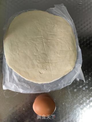 鸡蛋手抓饼的做法步骤：1