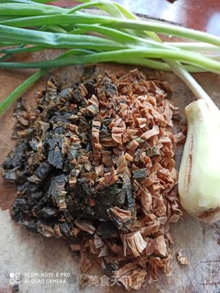 梅干菜烧肉的做法步骤:2