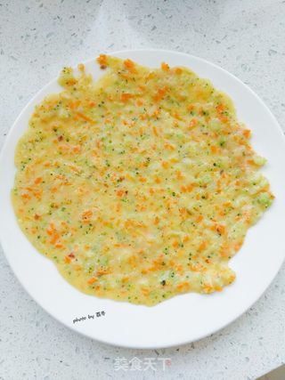 西兰花胡萝卜鸡蛋早餐饼的做法步骤:16