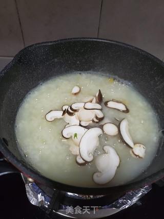 冬菇虾仁粥的做法步骤:4
