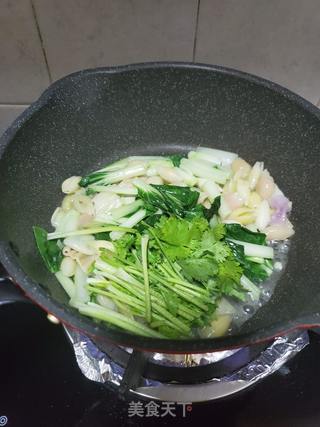 小白菜炒贝壳面的做法步骤:10