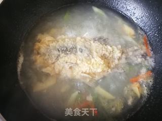 蕃茄白菜鲫鱼汤的做法步骤:8