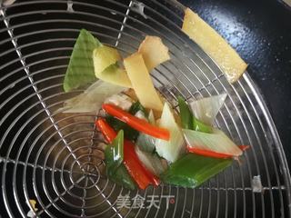 蕃茄白菜鲫鱼汤的做法步骤:9