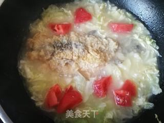 蕃茄白菜鲫鱼汤的做法步骤：13