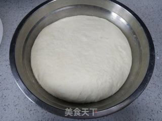 椒盐酥饼的做法步骤:2