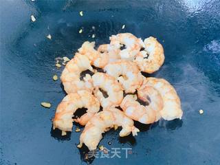 滑蛋虾仁的做法步骤:5
