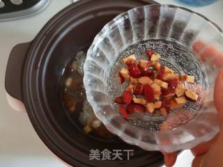 红薯花生桃胶汤的做法步骤:9