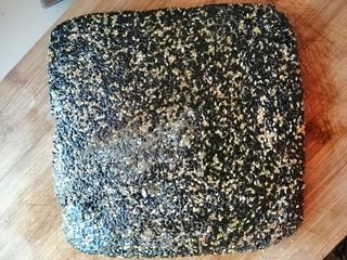 黑白芝麻糖的做法步骤:11