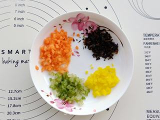 四喜饺子的做法步骤:5