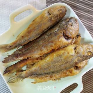 香煎黄花鱼的做法步骤:7