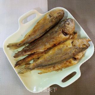 香煎黄花鱼的做法步骤:9