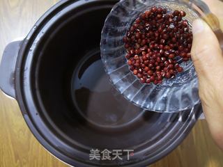 二豆米粥的做法步骤:2