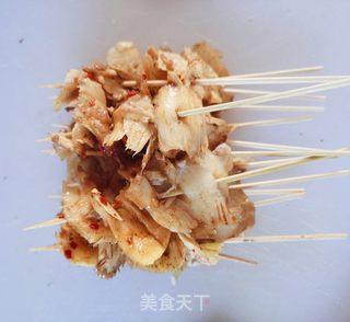 牛筋串的做法步骤:8