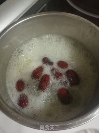 暗香浮动的昙花银耳羹的做法步骤:7