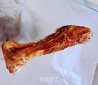 烤羊小腿的做法步骤:3