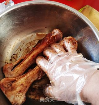 烤羊小腿的做法步骤:2